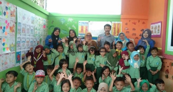 Anak-Anak TK Nirwana Cendikia Mampu Membaca, Menulis, Dan Berhitung Itu Bonus Anak-Anak TK Nirwana Cendikia Mampu Membaca, Menulis, Dan Berhitung Itu Bonus